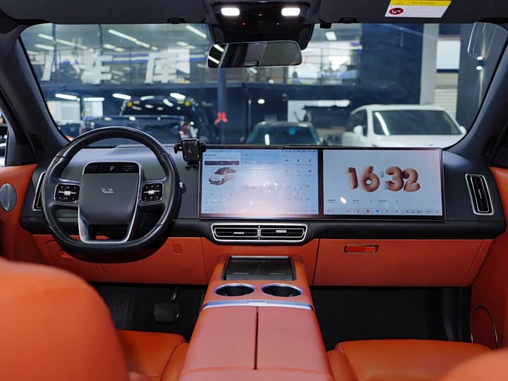 Фото 9 - LiXiang L7