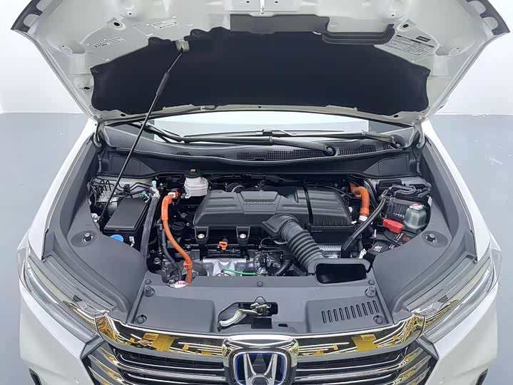 Фото 19 - Honda Odyssey