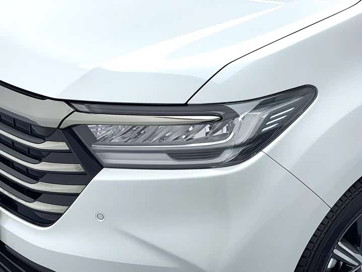 Фото 8 - Honda Odyssey