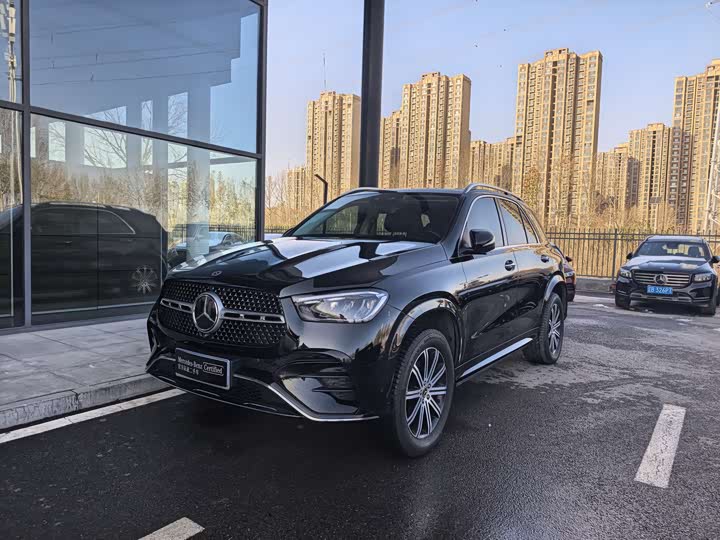 Фото 1 - Mercedes-Benz GLE-Class