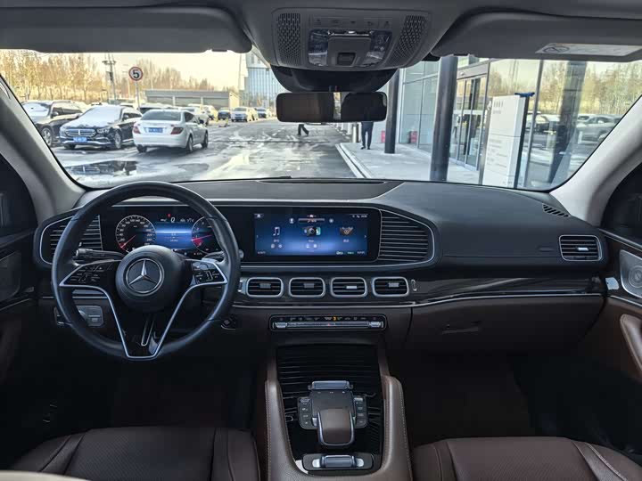 Фото 19 - Mercedes-Benz GLE-Class