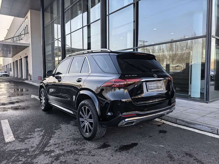 Фото 6 - Mercedes-Benz GLE-Class