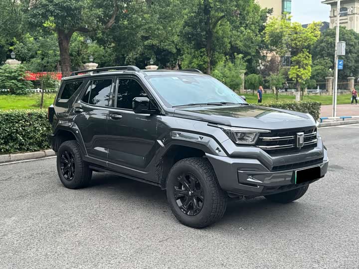 Фото 3 - Tank 400 Hybrid