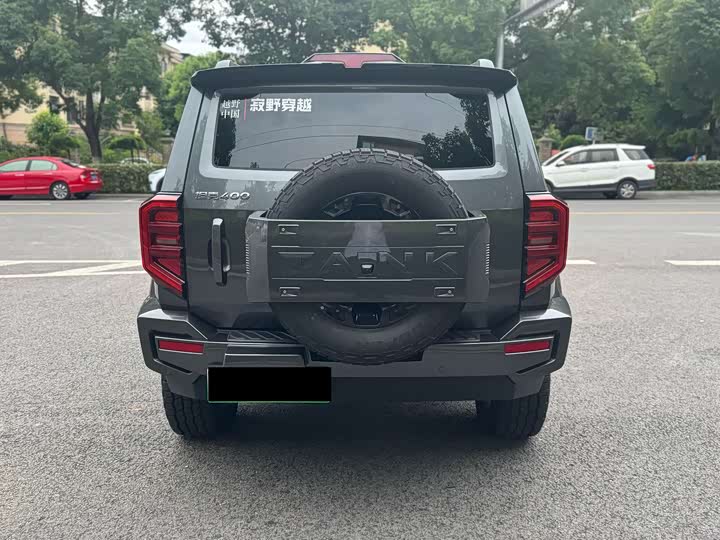 Фото 8 - Tank 400 Hybrid