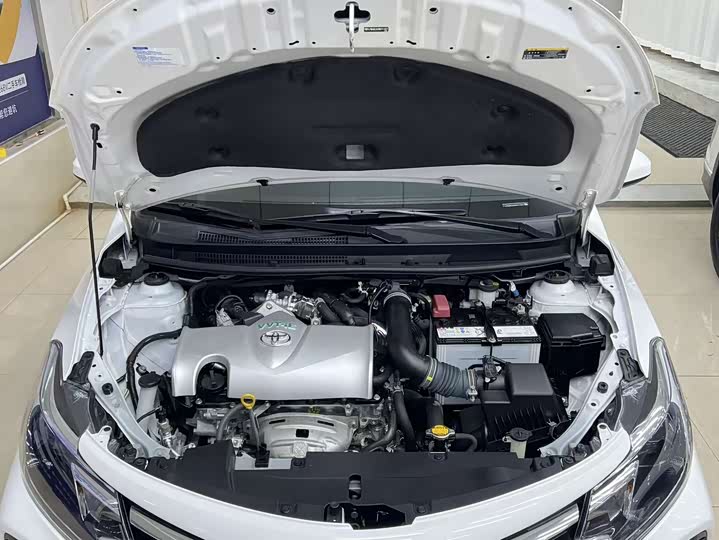 Фото 21 - Toyota Vios