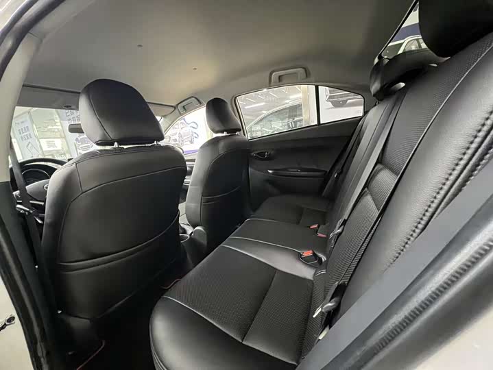 Фото 7 - Toyota Vios