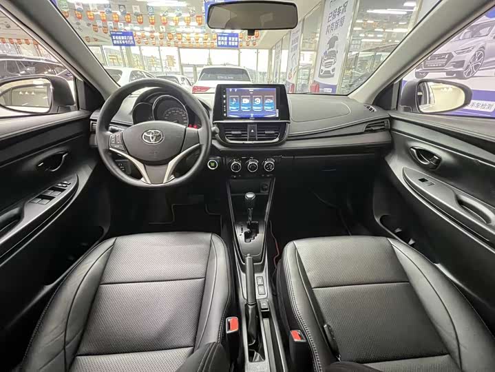 Фото 8 - Toyota Vios