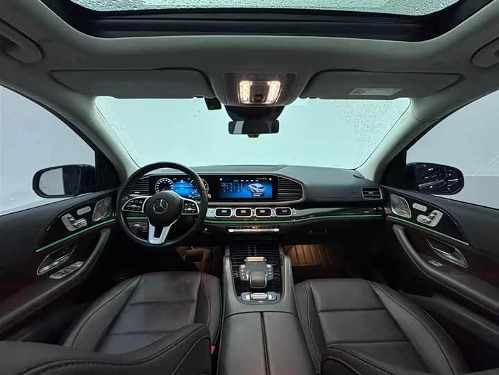 Фото 15 - Mercedes-Benz GLS-Class