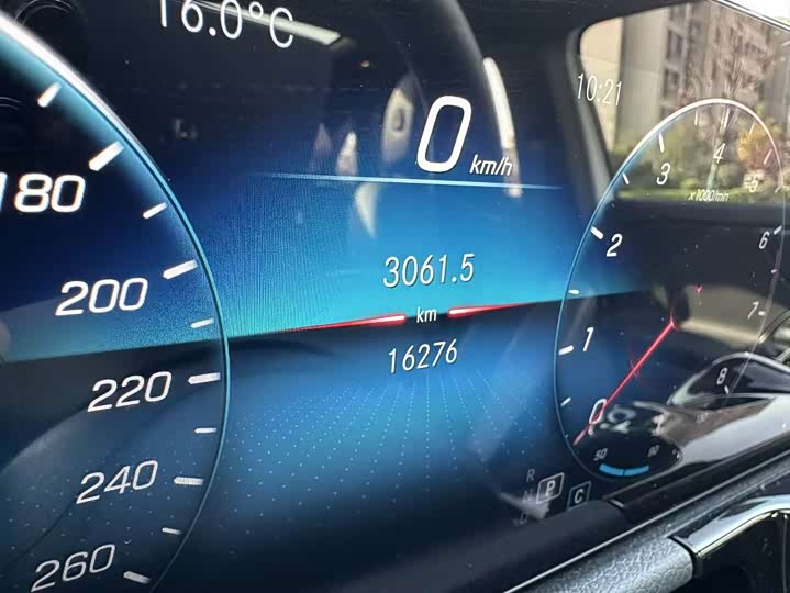 Фото 18 - Mercedes-Benz GLA-Class