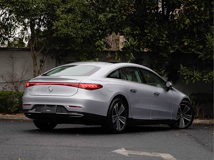 Фото 5 - Mercedes-Benz EQS