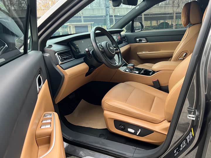 Фото 11 - LiXiang One