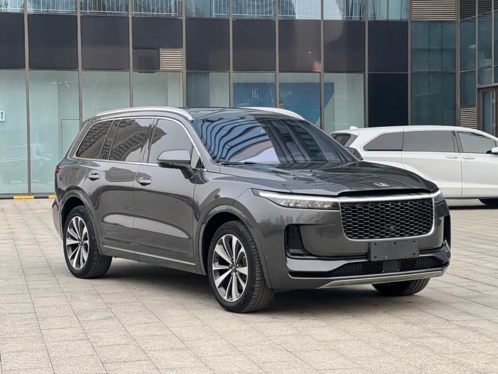 Фото 3 - LiXiang One