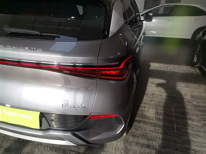 Фото 8 - BYD Yuan Plus