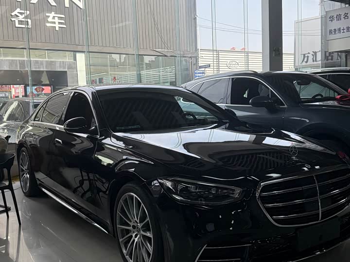 Фото 3 - Mercedes-Benz S-Class