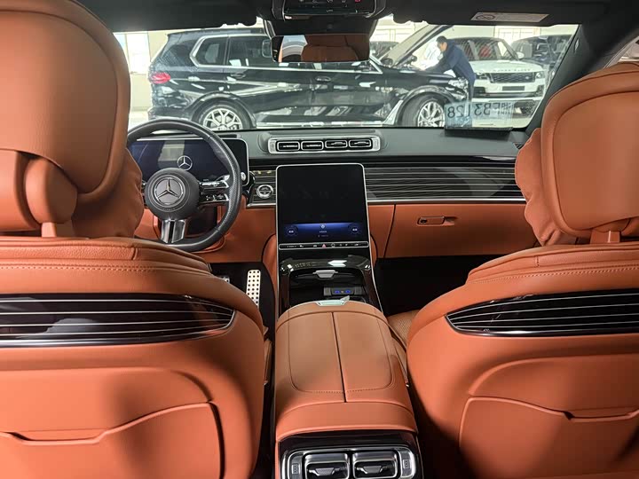 Фото 6 - Mercedes-Benz S-Class