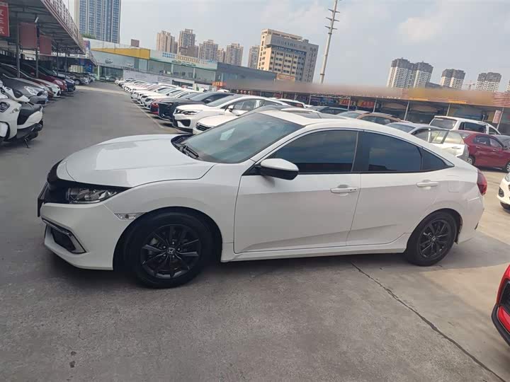 Фото 5 - Honda Civic