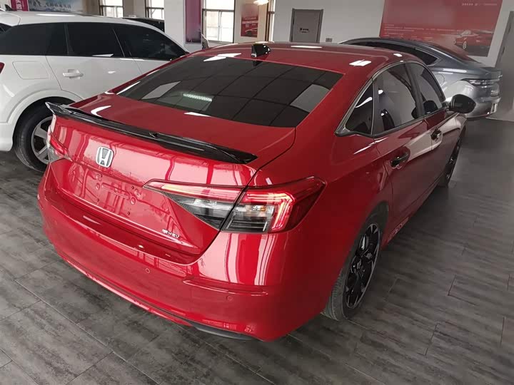 Фото 7 - Honda Civic