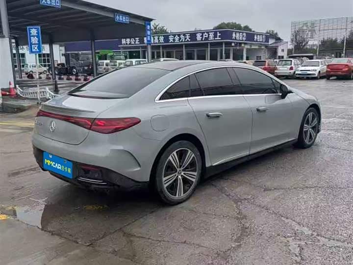 Фото 4 - Mercedes-Benz EQE