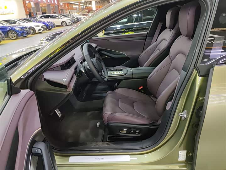 Фото 15 - Xiaomi SU7