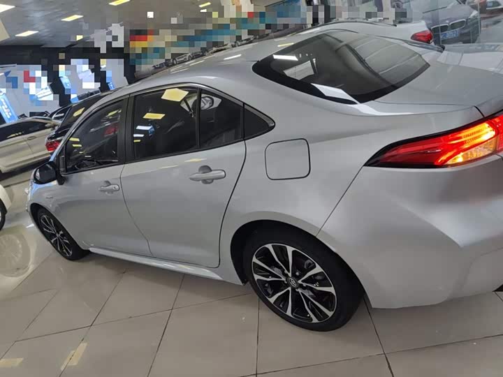 Фото 5 - Toyota Levin