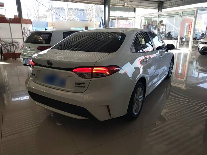 Фото 7 - Toyota Levin