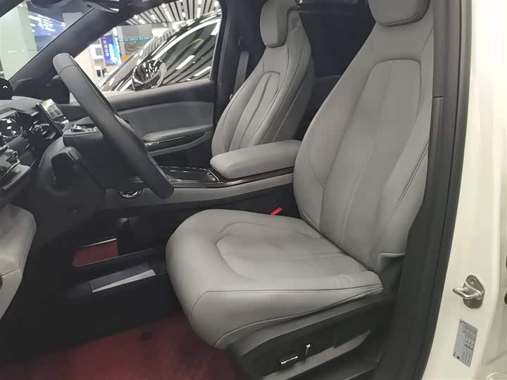 Фото 15 - Nio ES6