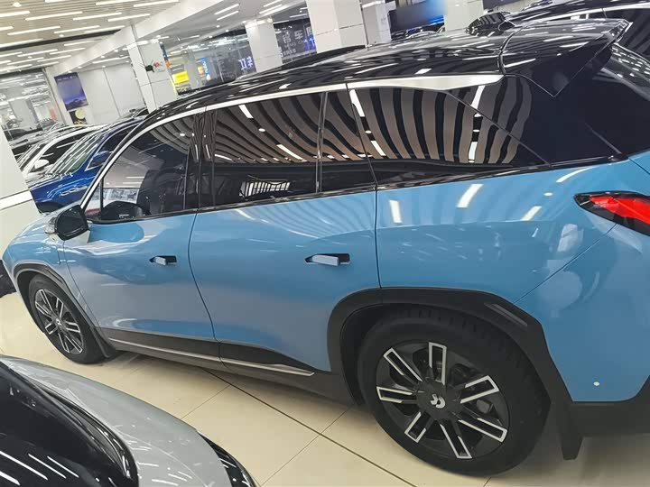 Фото 5 - Nio ES6