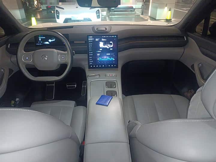 Фото 13 - Nio ES8