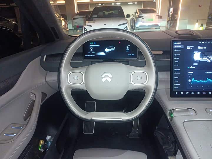 Фото 3 - Nio ES8