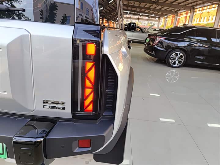 Фото 8 - Chery iCar 03T