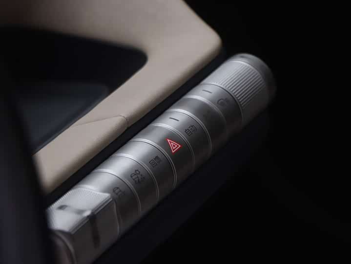 Фото 13 - BYD Dolphin