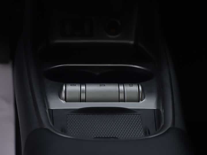 Фото 8 - BYD Dolphin