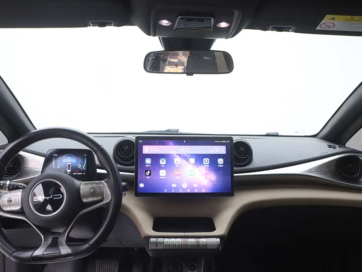 Фото 9 - BYD Dolphin