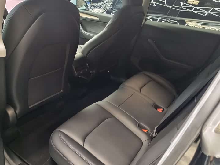 Фото 9 - Tesla Model Y