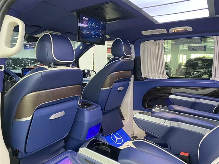 Фото 4 - Mercedes-Benz Vito