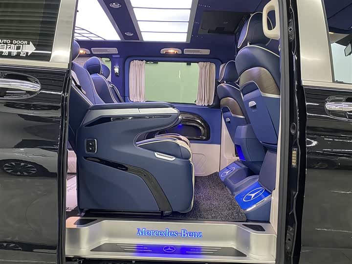 Фото 5 - Mercedes-Benz Vito