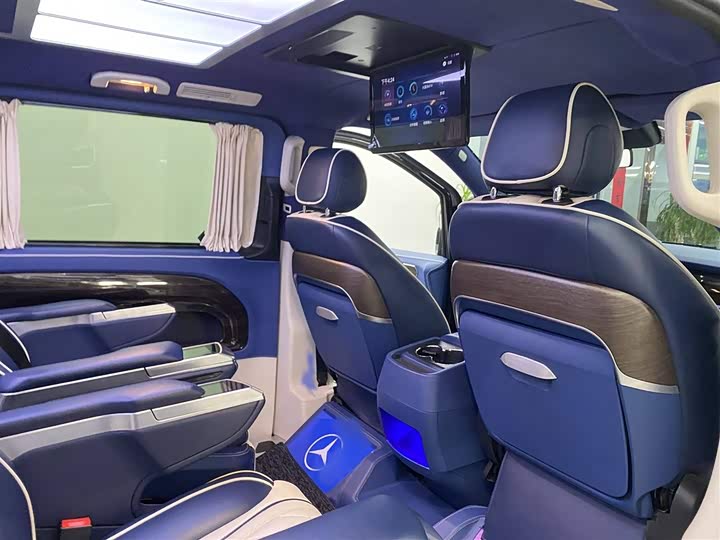 Фото 7 - Mercedes-Benz Vito