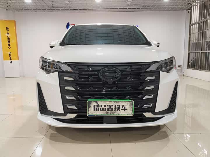 Фото 2 - GAC Trumpchi M6