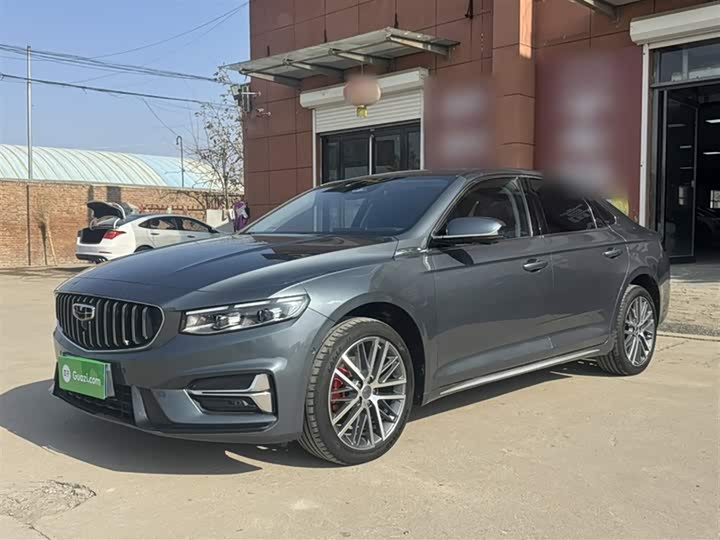 Фото 2 - Geely Preface