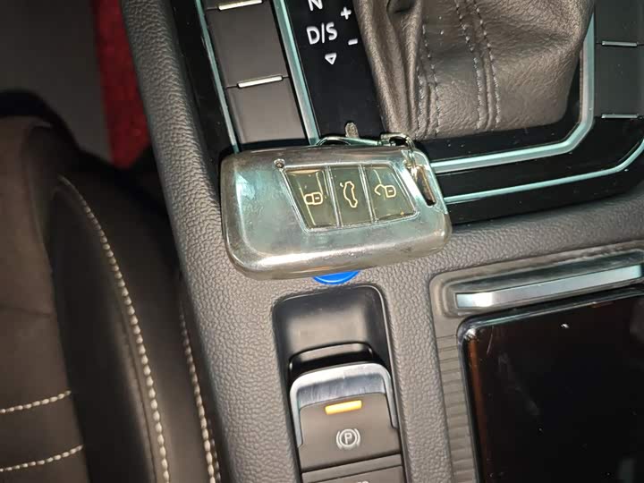 Фото 9 - Volkswagen Magotan