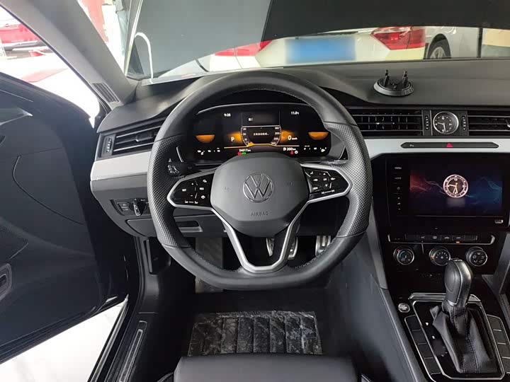 Фото 11 - Volkswagen Magotan