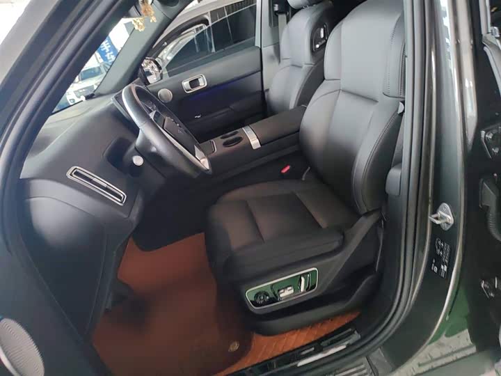 Фото 14 - LiXiang L7