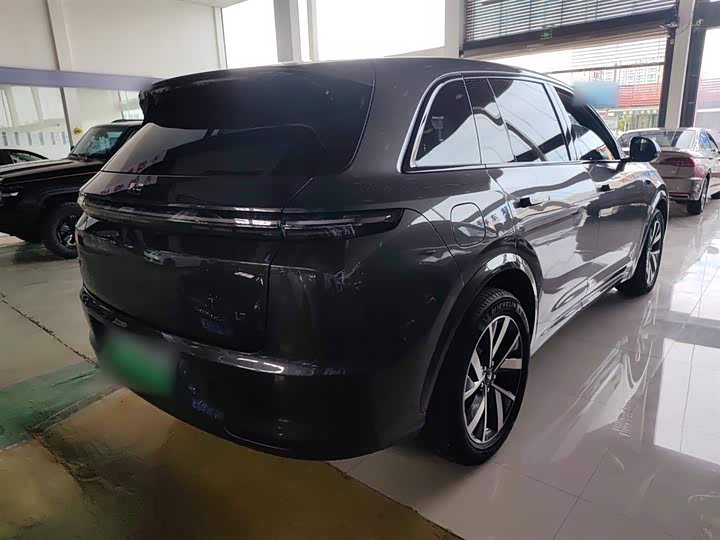 Фото 7 - LiXiang L7