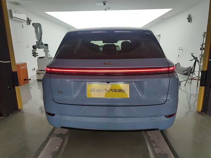 Фото 6 - LiXiang L7