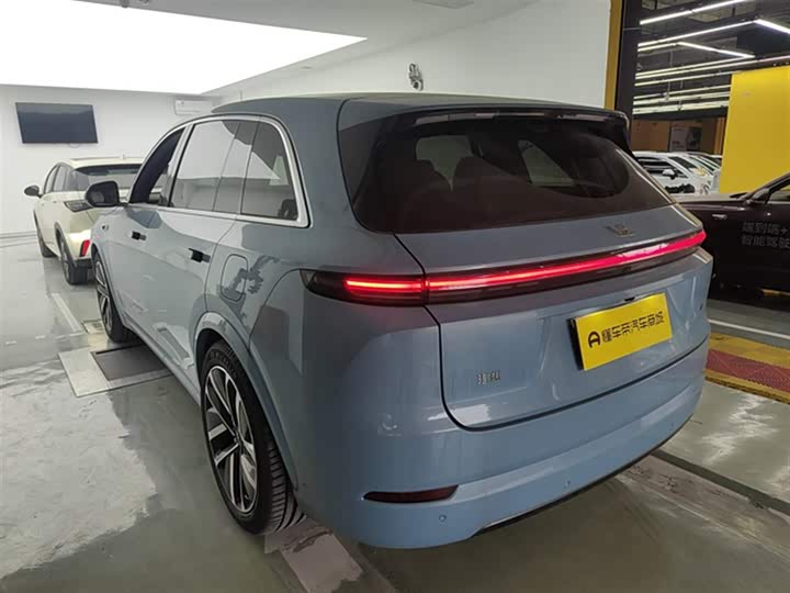 Фото 7 - LiXiang L7