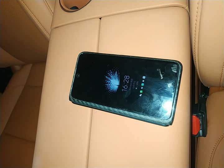 Фото 11 - LiXiang L9