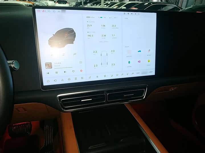 Фото 5 - LiXiang L9