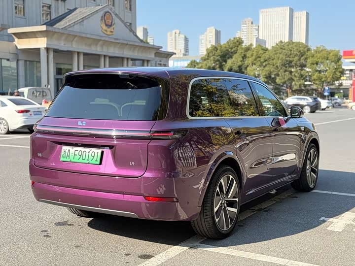 Фото 4 - LiXiang L9