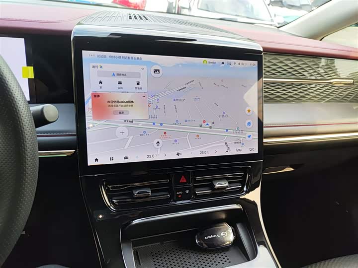 Фото 13 - GAC Trumpchi E9