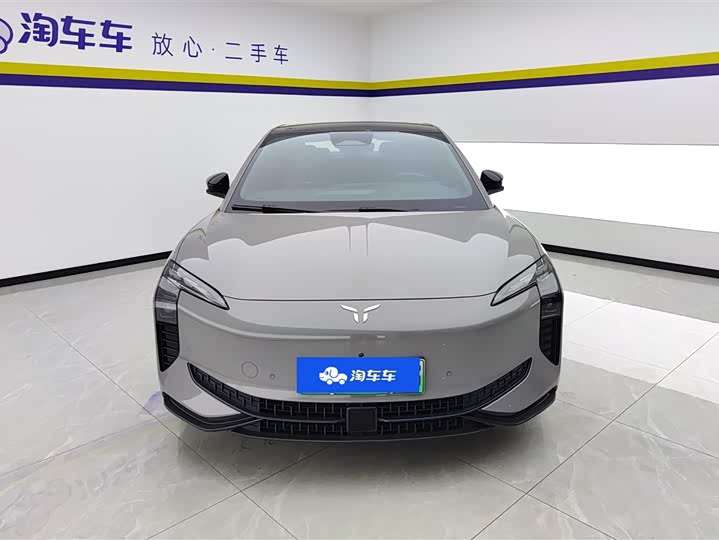 Фото 2 - Hongqi EH7